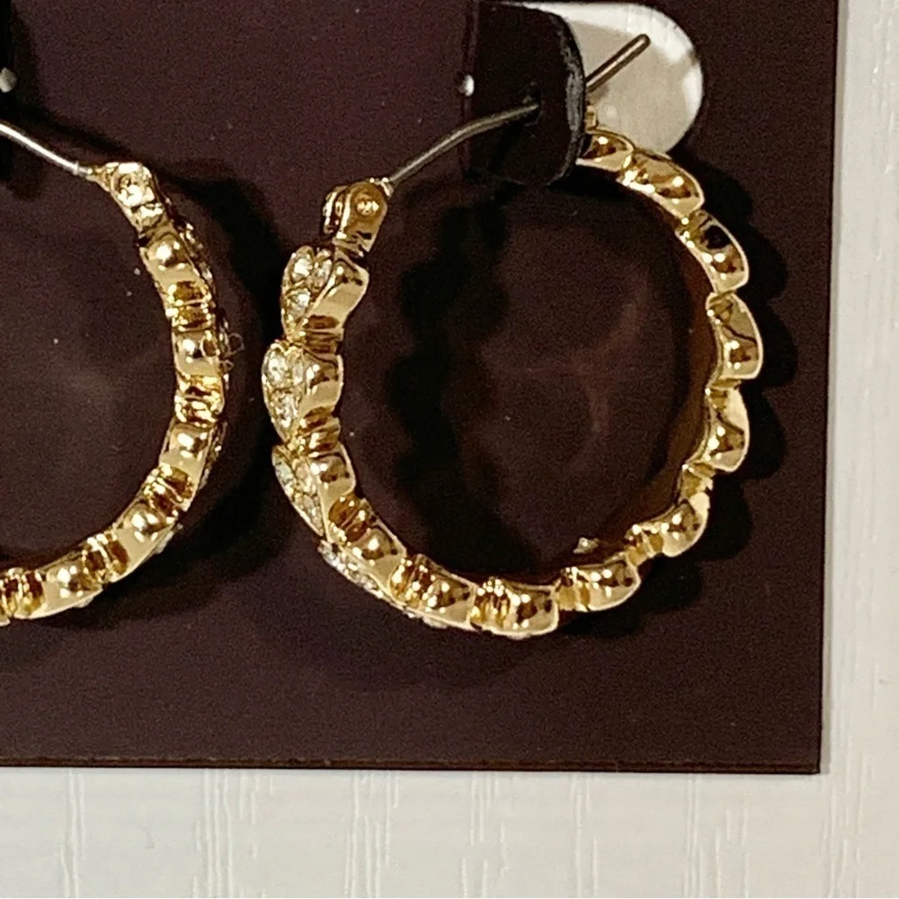 NWT Anne Klein earrings 💍💕💎🎉🎈